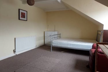 3 bed house, North Road West, Near university, Plymouth, PL15DE - Image 5